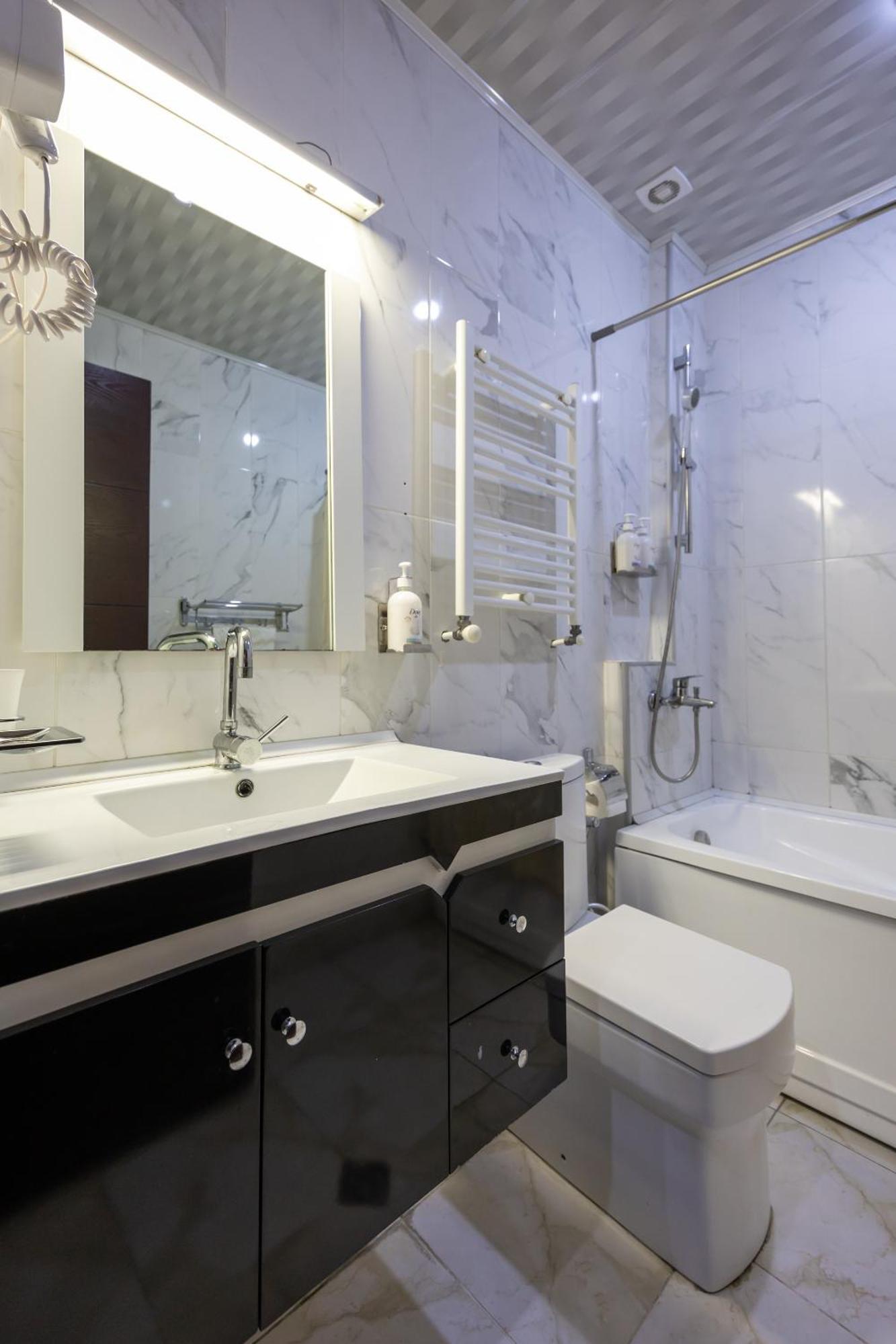 Sololaki Inn Тбилиси Экстерьер фото
